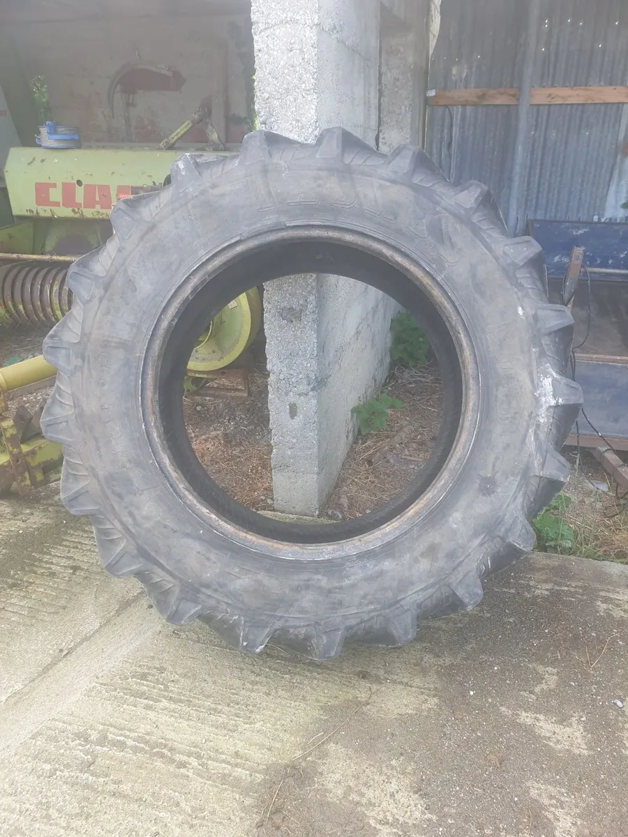 16.9 R 34 Tractor Tyres - Image 4