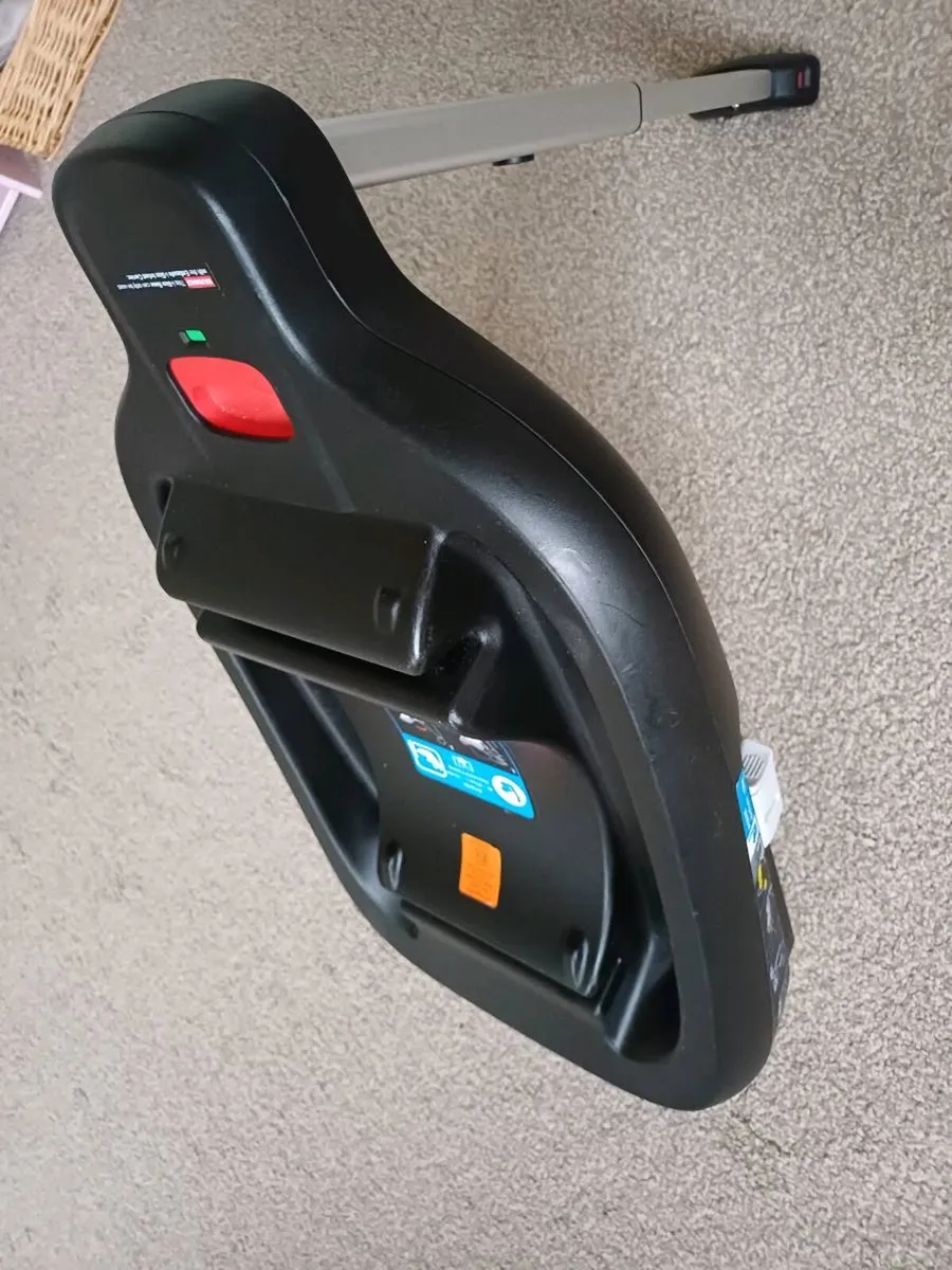 Baby car seat base - Image 2