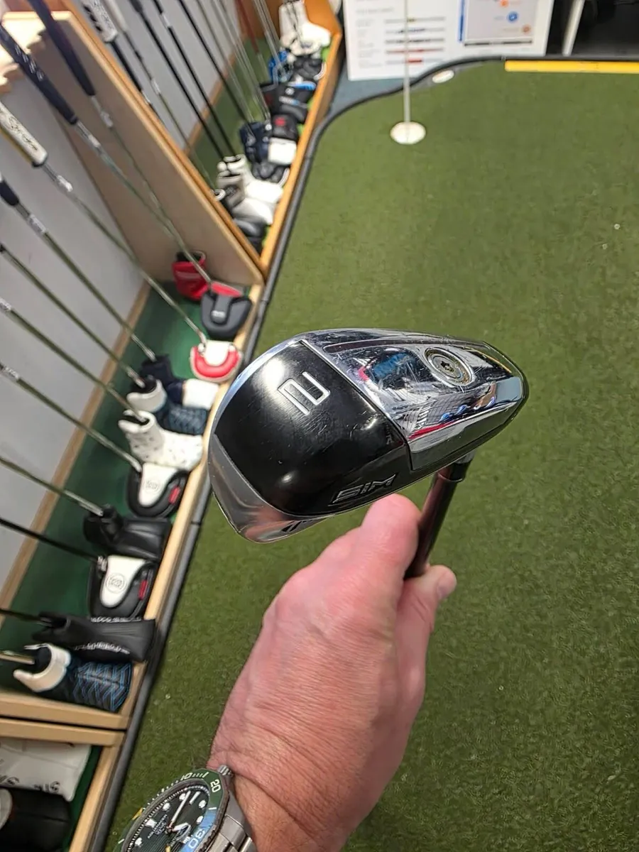 Taylormade Sim DHY Forged 2 Iron - Image 3