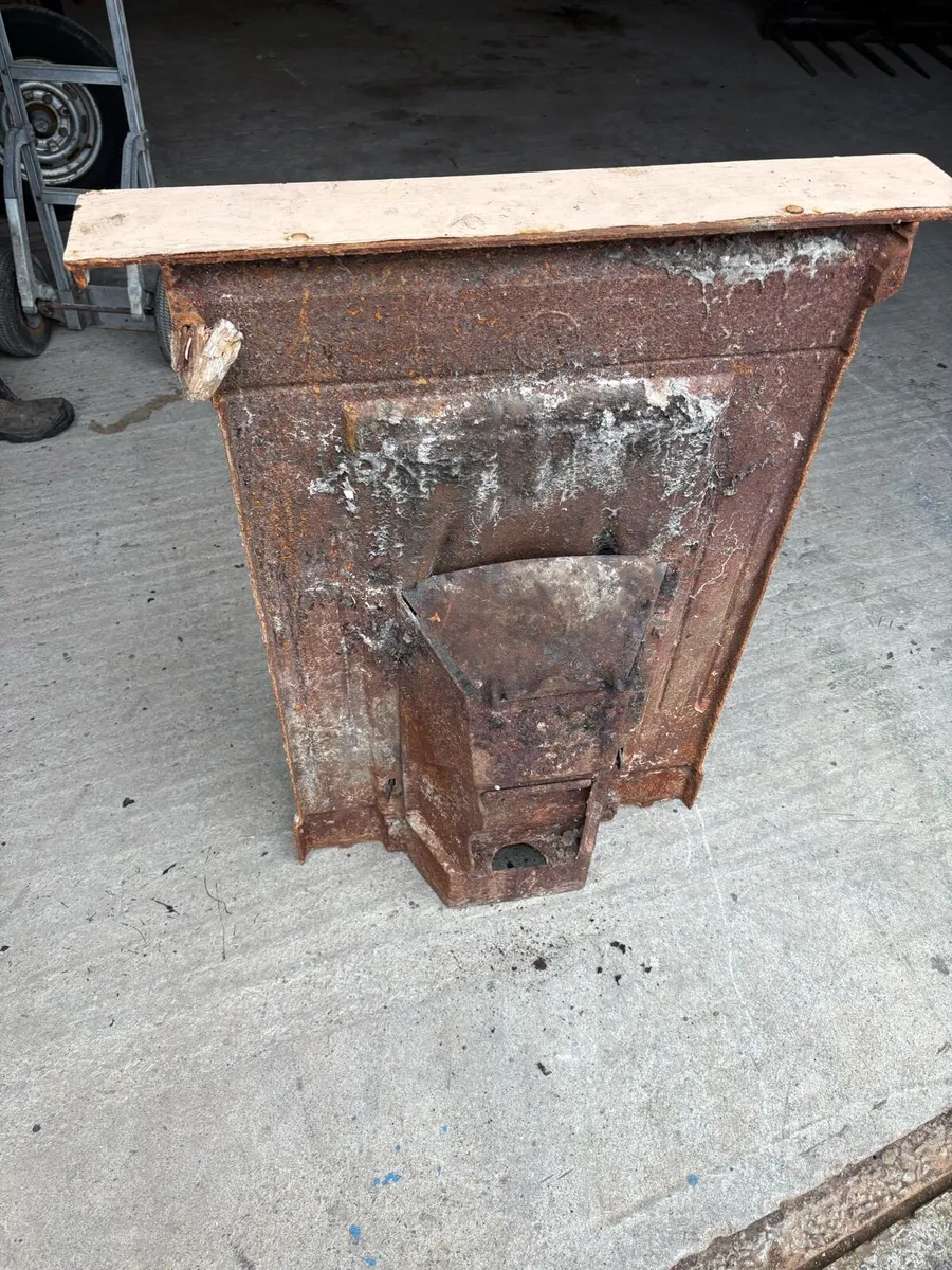 Antique fireplace - Image 2