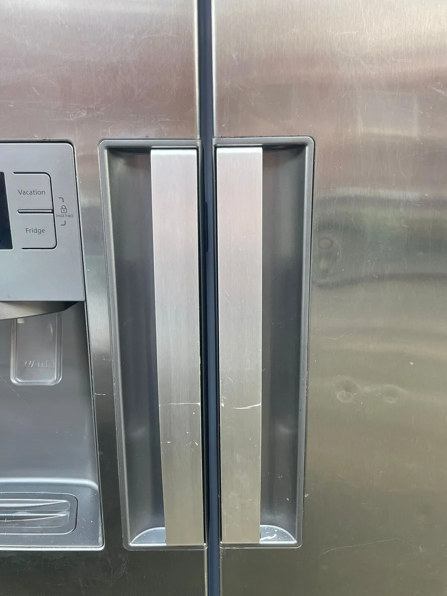 Samsung American fridge freezer - Image 3