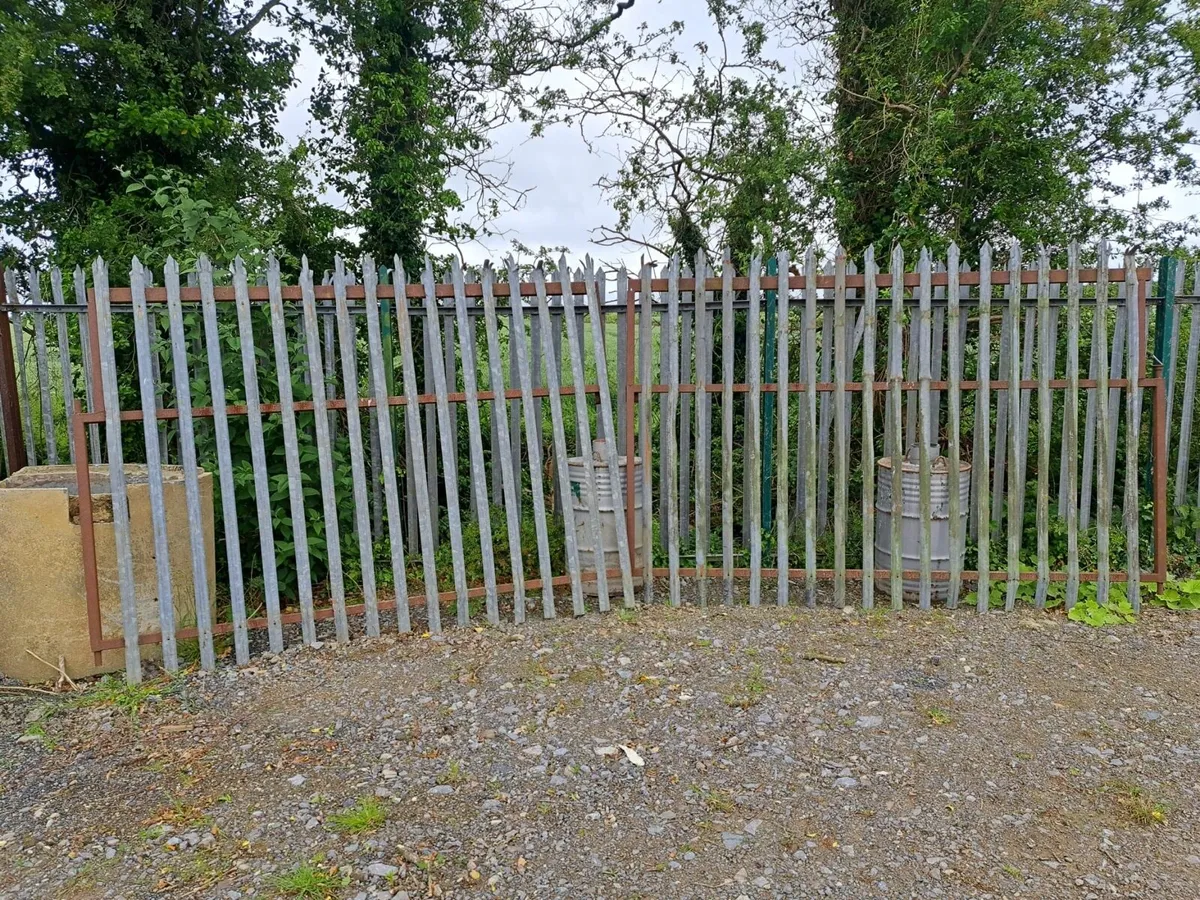 Gates - Image 4