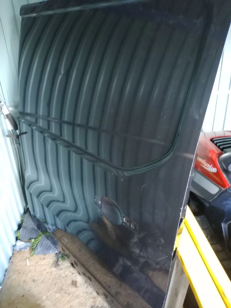 Renault Trafic 2022 - Image 2