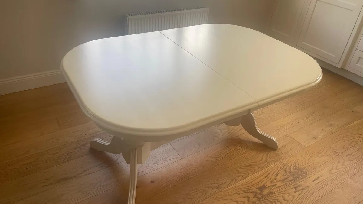 Dining table - Image 3