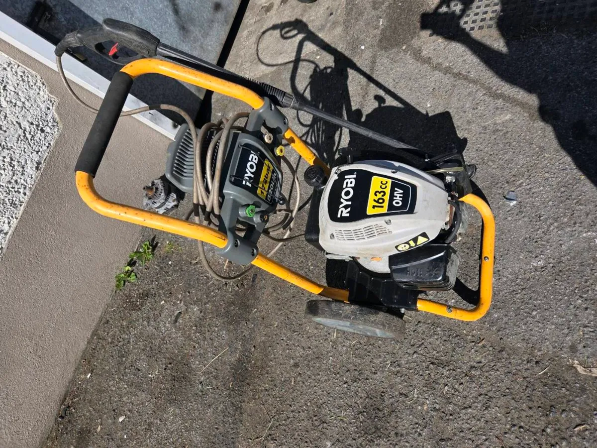 Ryobi powerwasher - Image 2