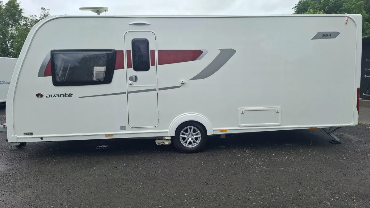 Elddis Avante 554 Island Bed Caravan - Image 3