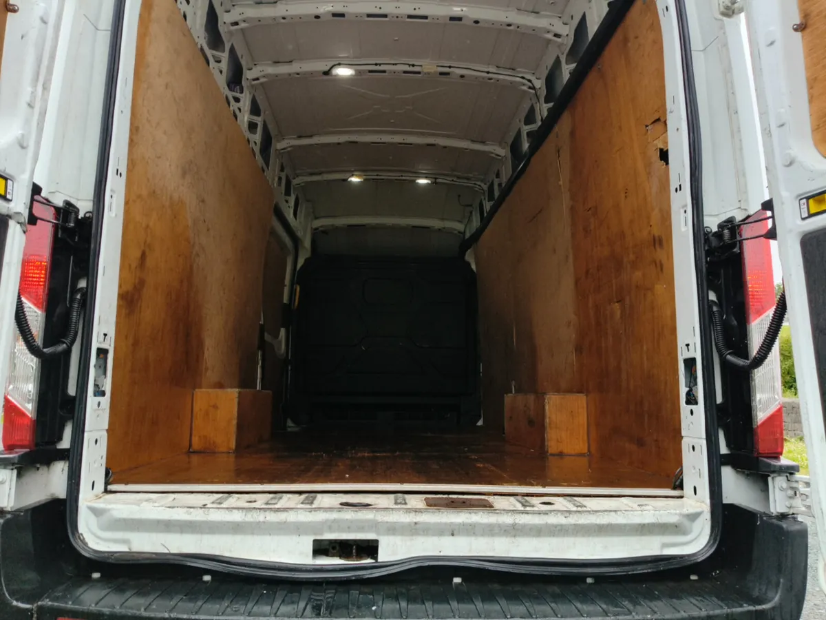 Ford Transit jumbo - Image 4