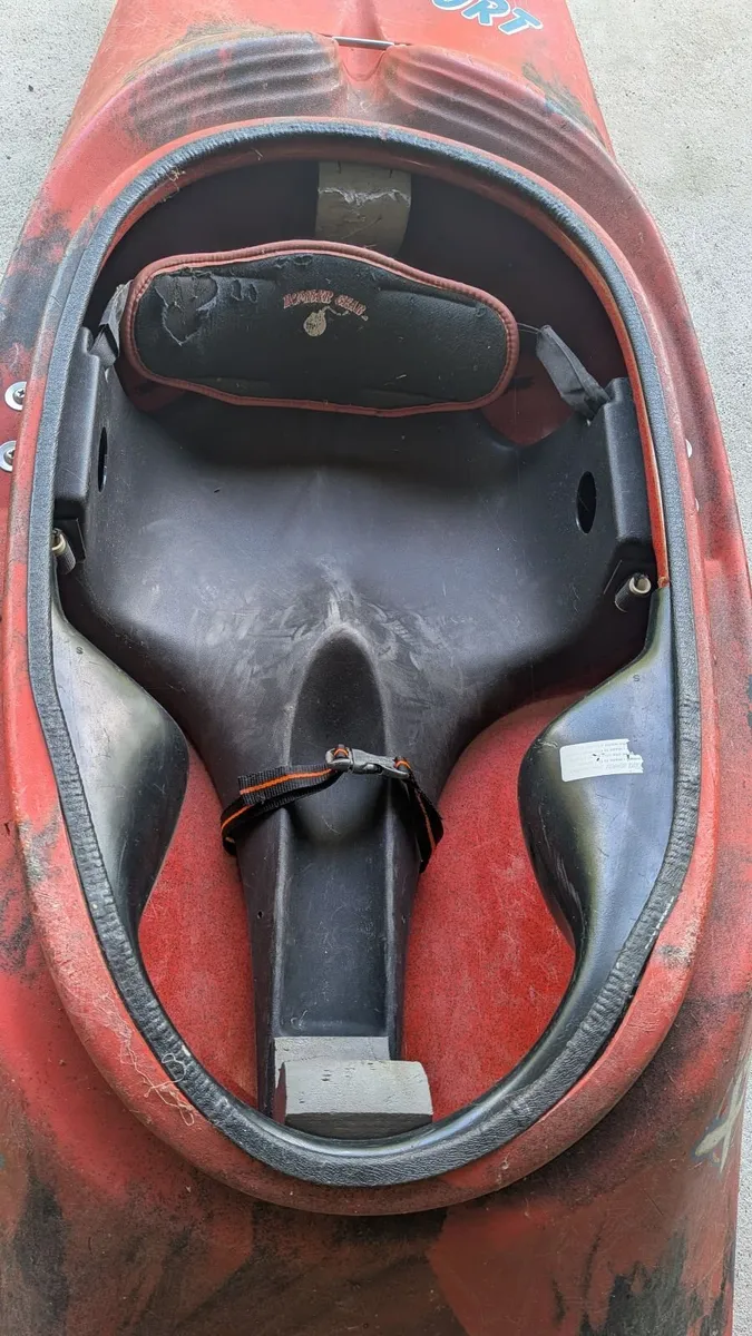 XXX Wavesport Kayak - Image 4