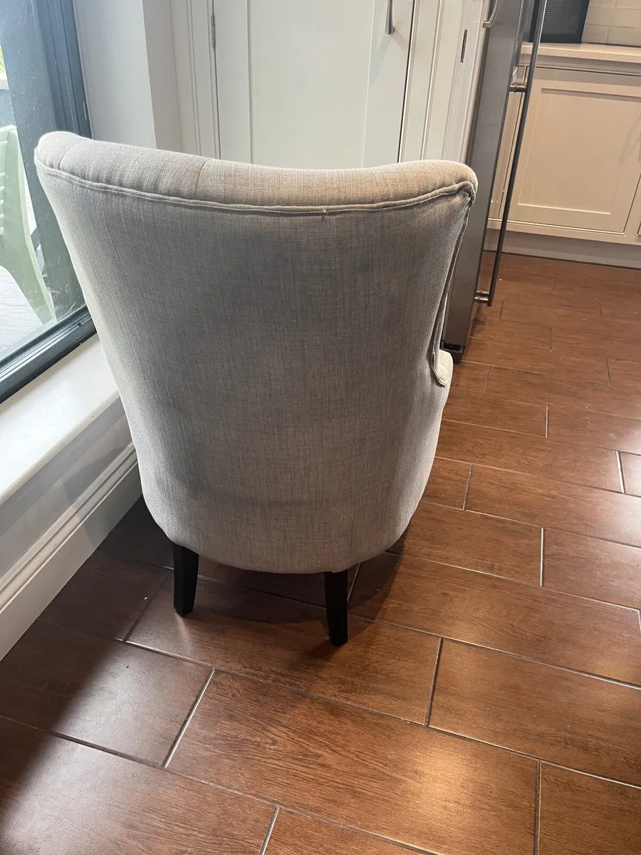 Chair - Image 3