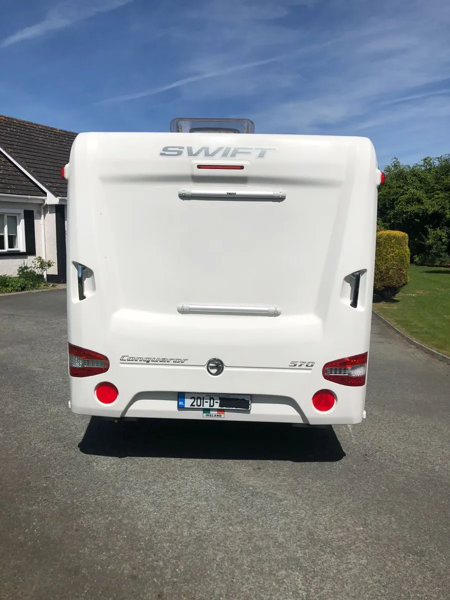 SWIFT Conqueror 570,Touring Caravan - Image 3