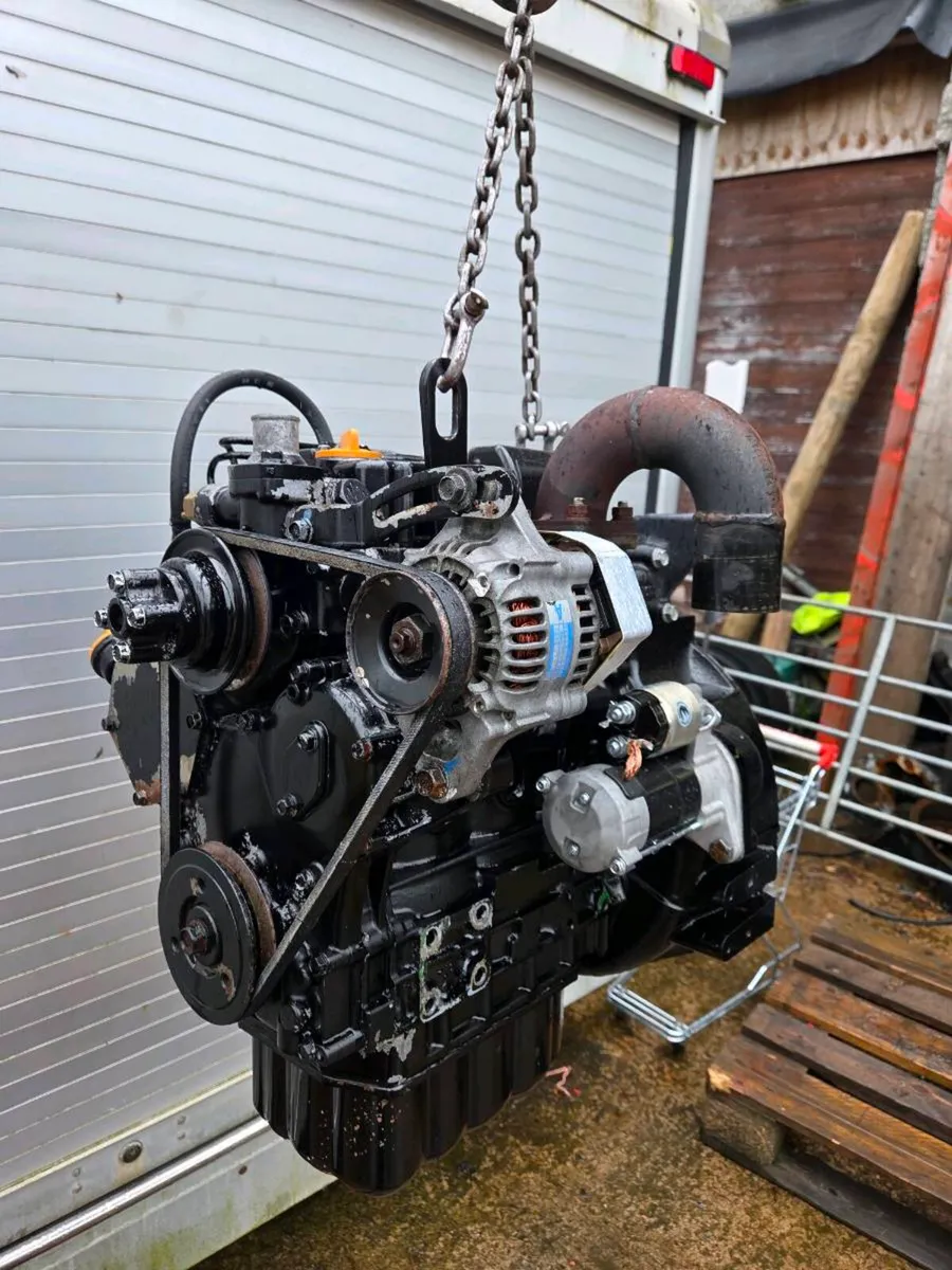 Yanmar 3TNV-70 3 cylinder diesel engine - Image 1