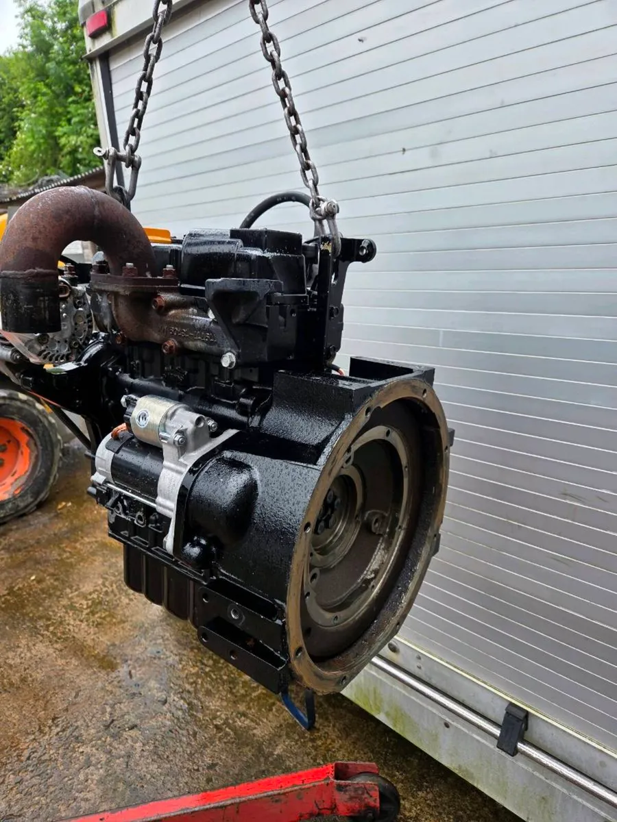 Yanmar 3TNV-70 3 cylinder diesel engine - Image 2