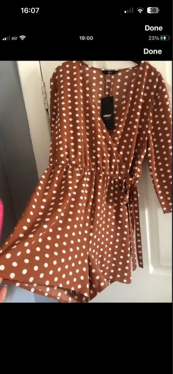 Ladies BNWT shorts suit size 10 €10 - Image 2