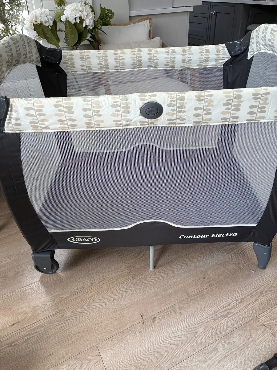 Travelcot - Image 1