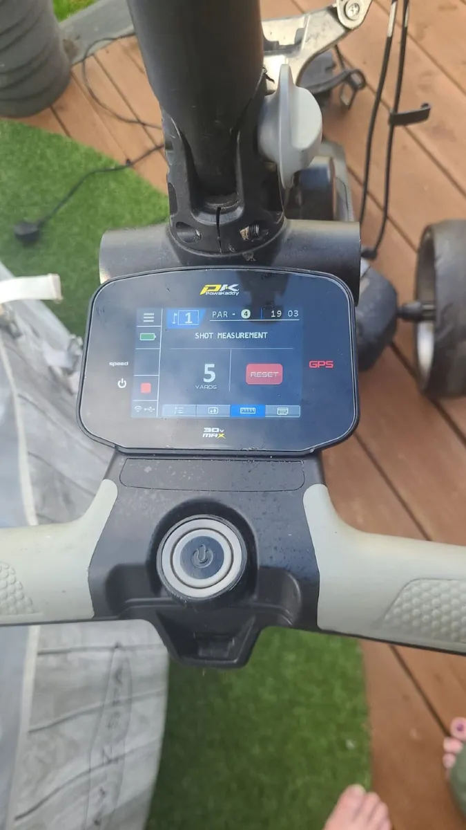 Power kaddy FX7 golf cart. GPS version. - Image 4