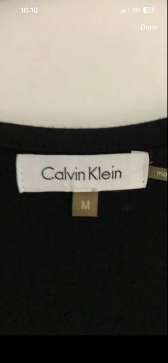 Ladies Calvin Klein top size M €15 - Image 4