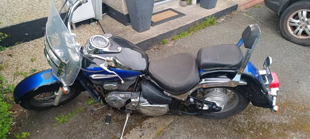 Suzuki Intruder VL800 Volusia - Image 3