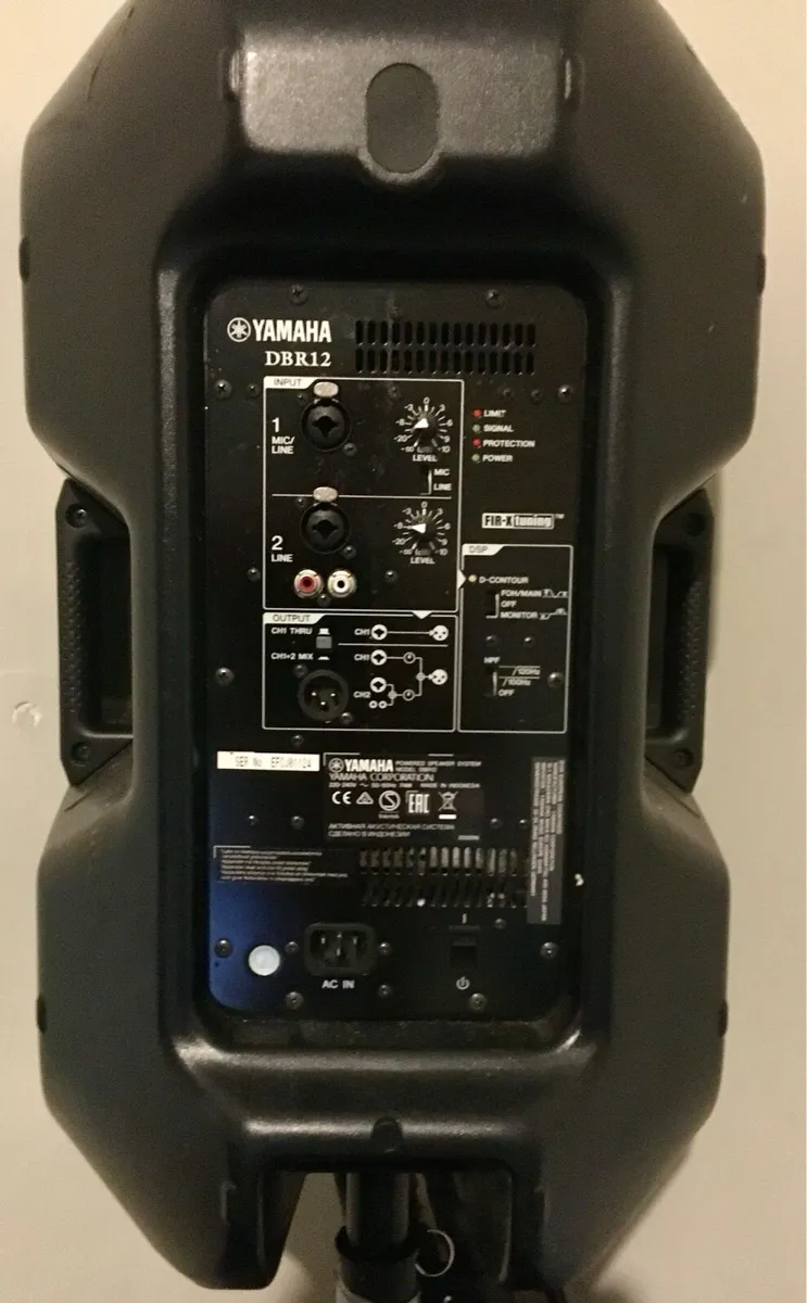 Pair Yamaha DBR12 Active Speakers - Image 2