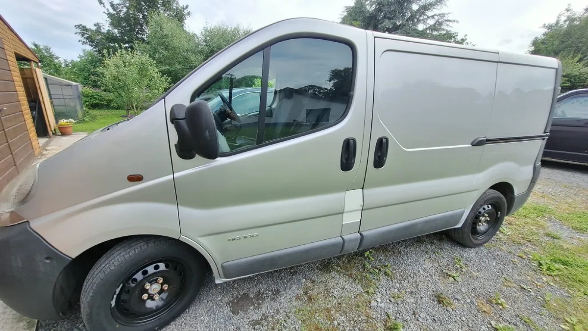 Nissan Primastar 2004 - Image 2
