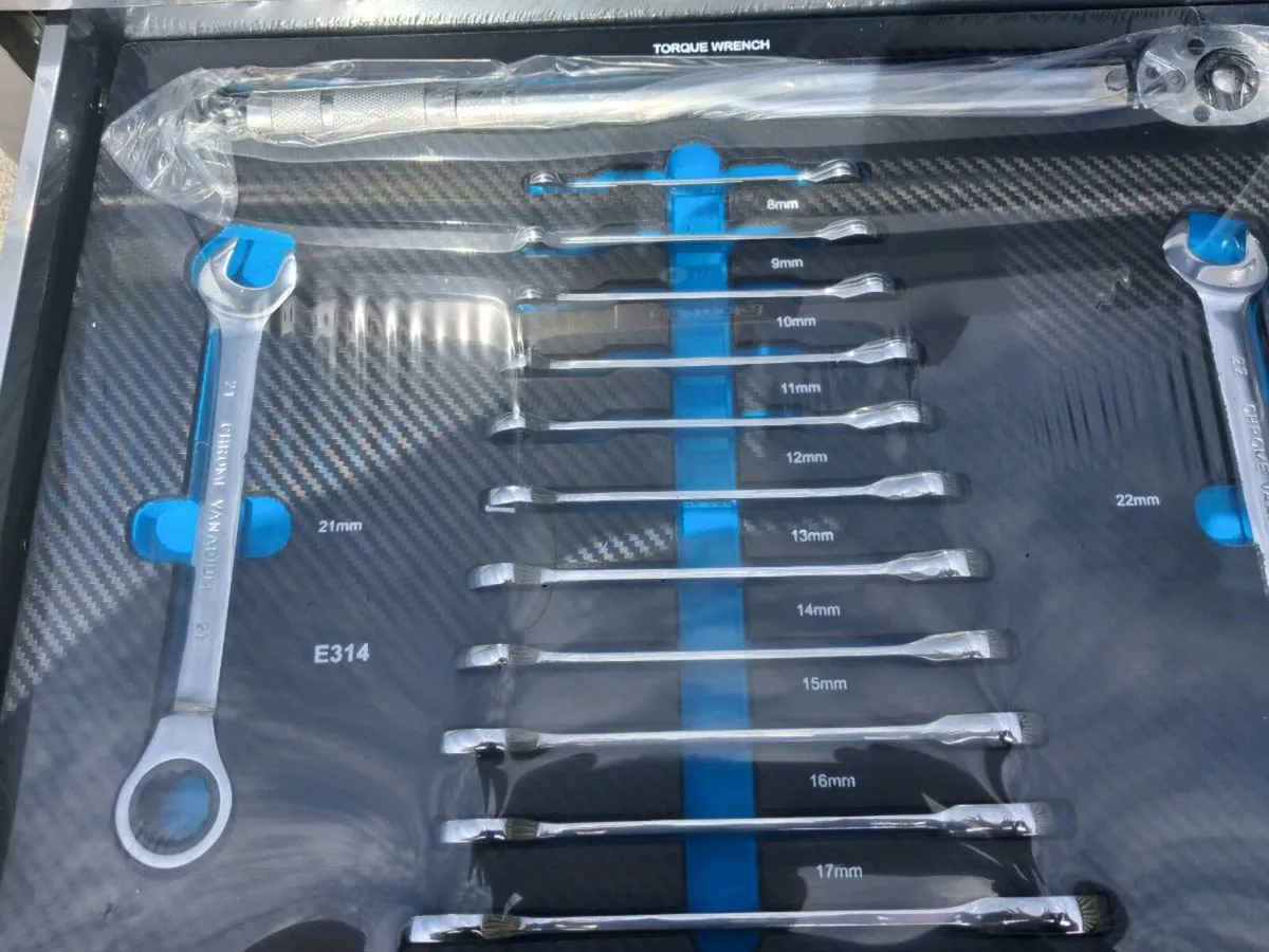New fully loaded toolbox. Farthers day sale - Image 4