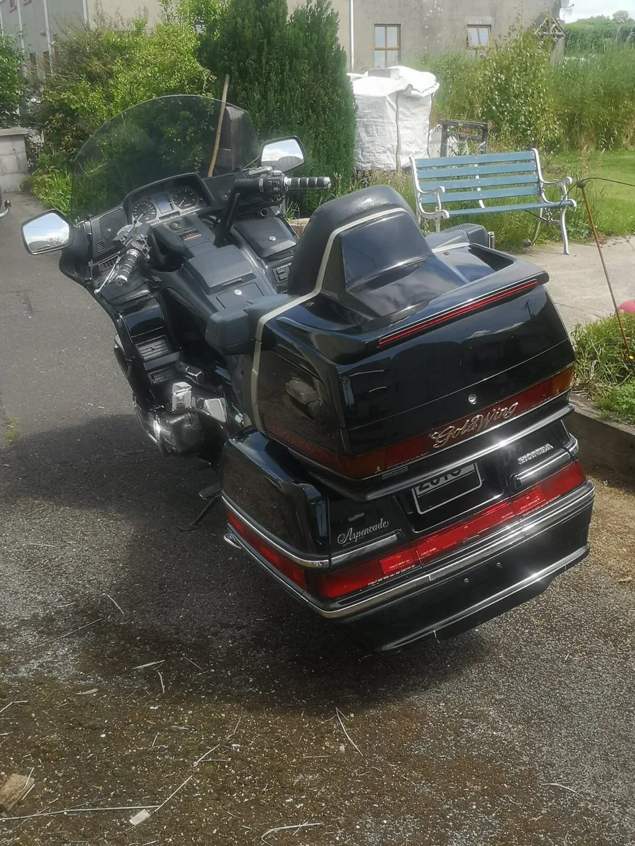 Honda Goldwing Aspencade 1500cc - Image 3