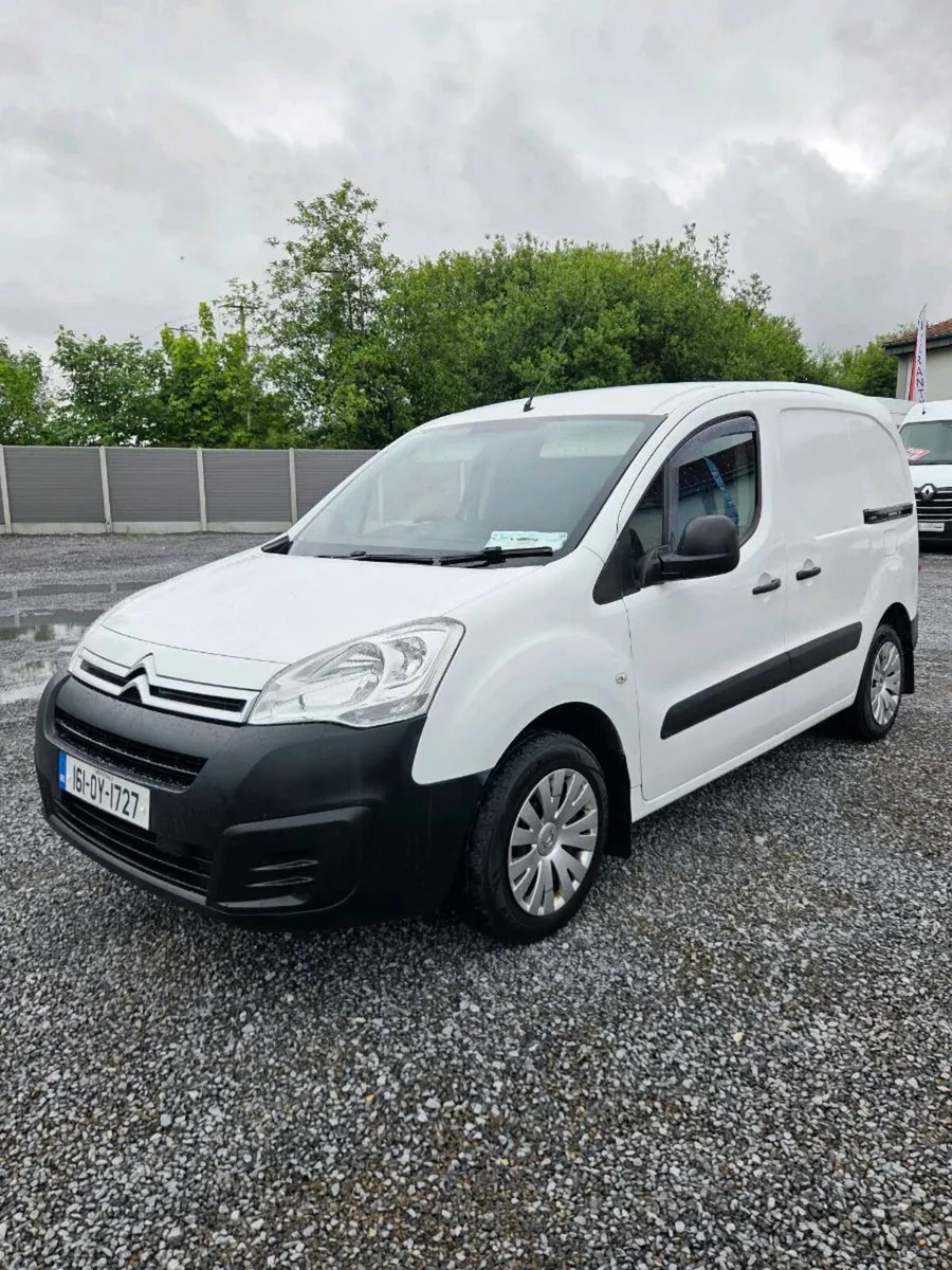 Citroen berlingo low kms immaculate - Image 1