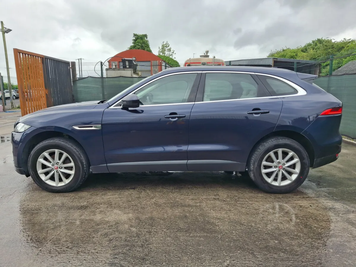 162 Jaguar F-Pace  Prestige  2.0.Diesel  Automatic - Image 2