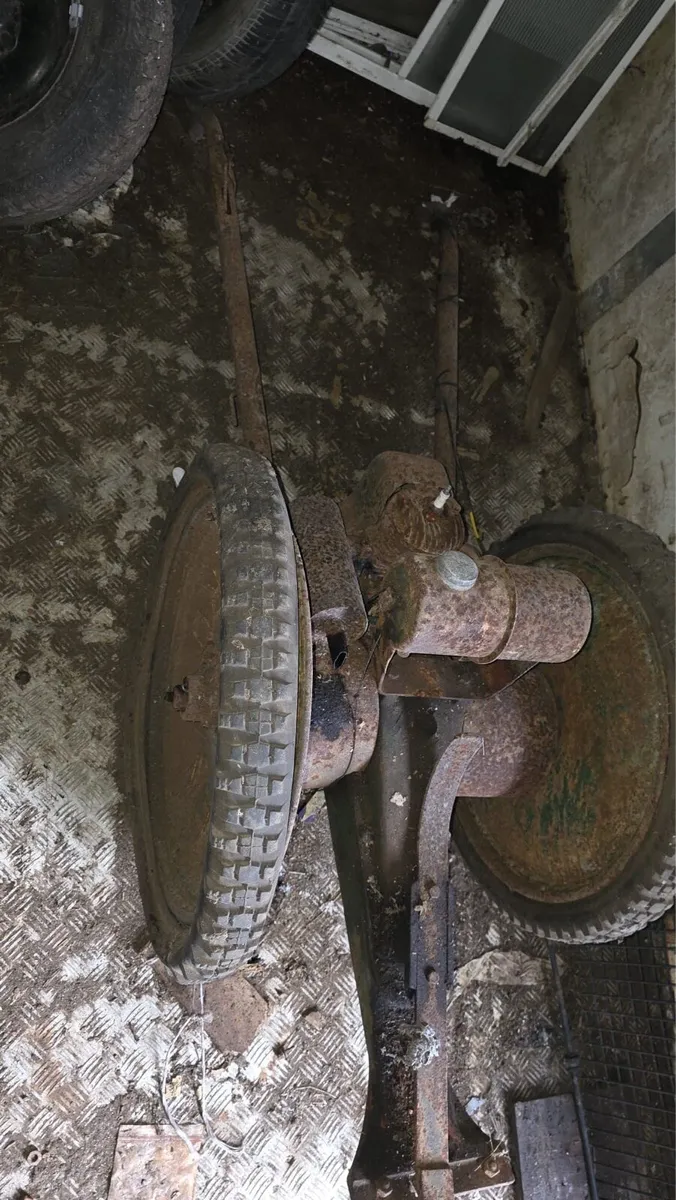 Vintage sickle mower - Image 2
