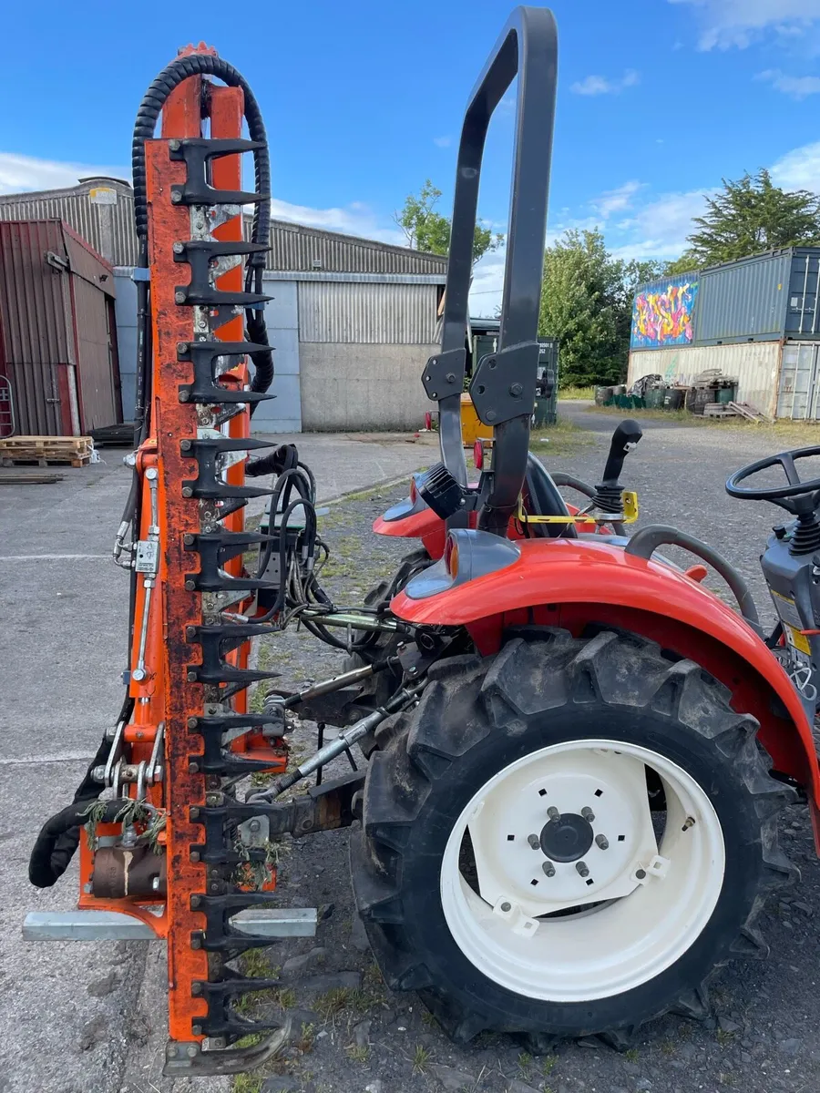 Compact hedge cutter - Image 1