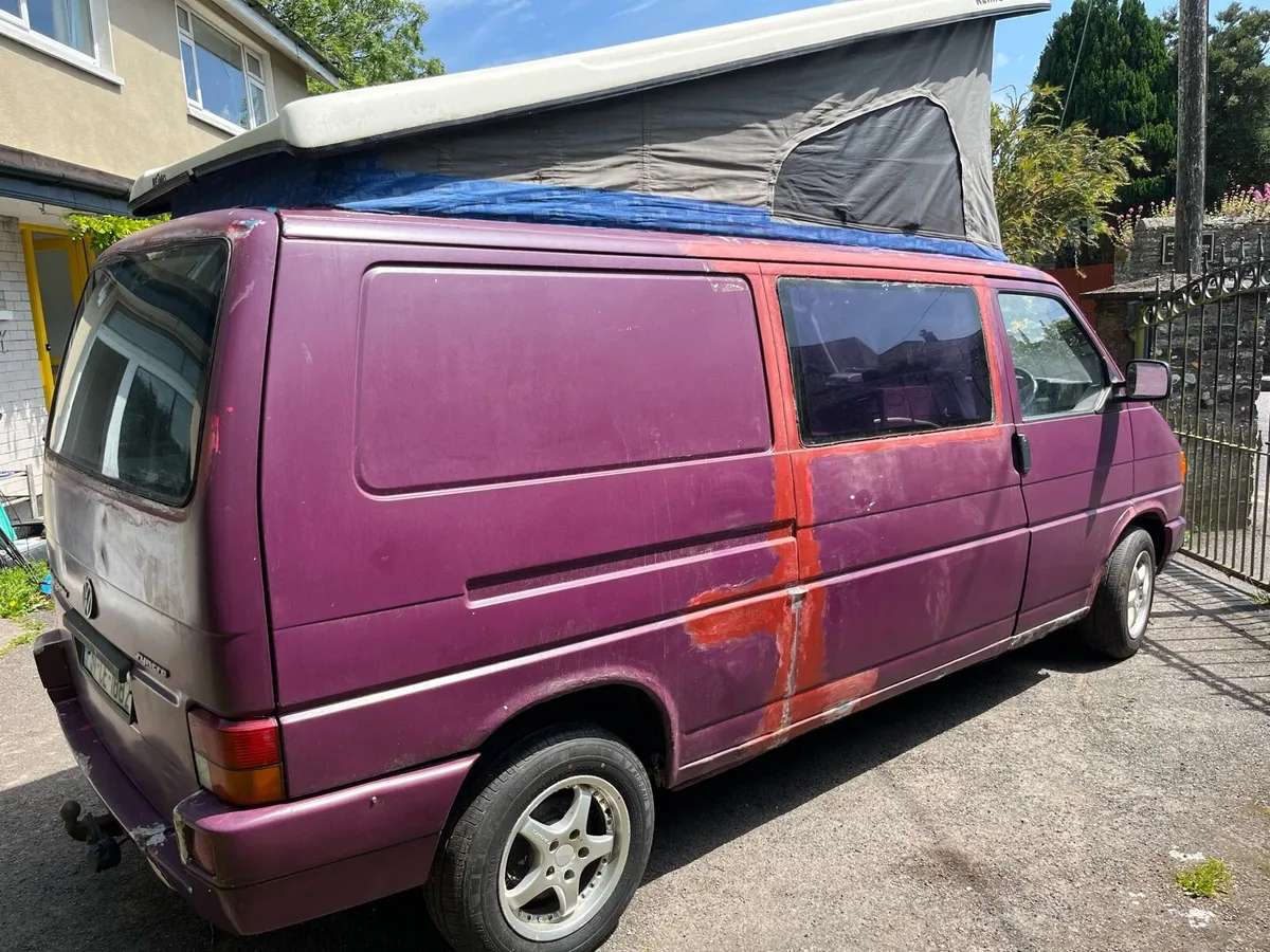 VW Transporter T4 Campervan Syncro - Image 2
