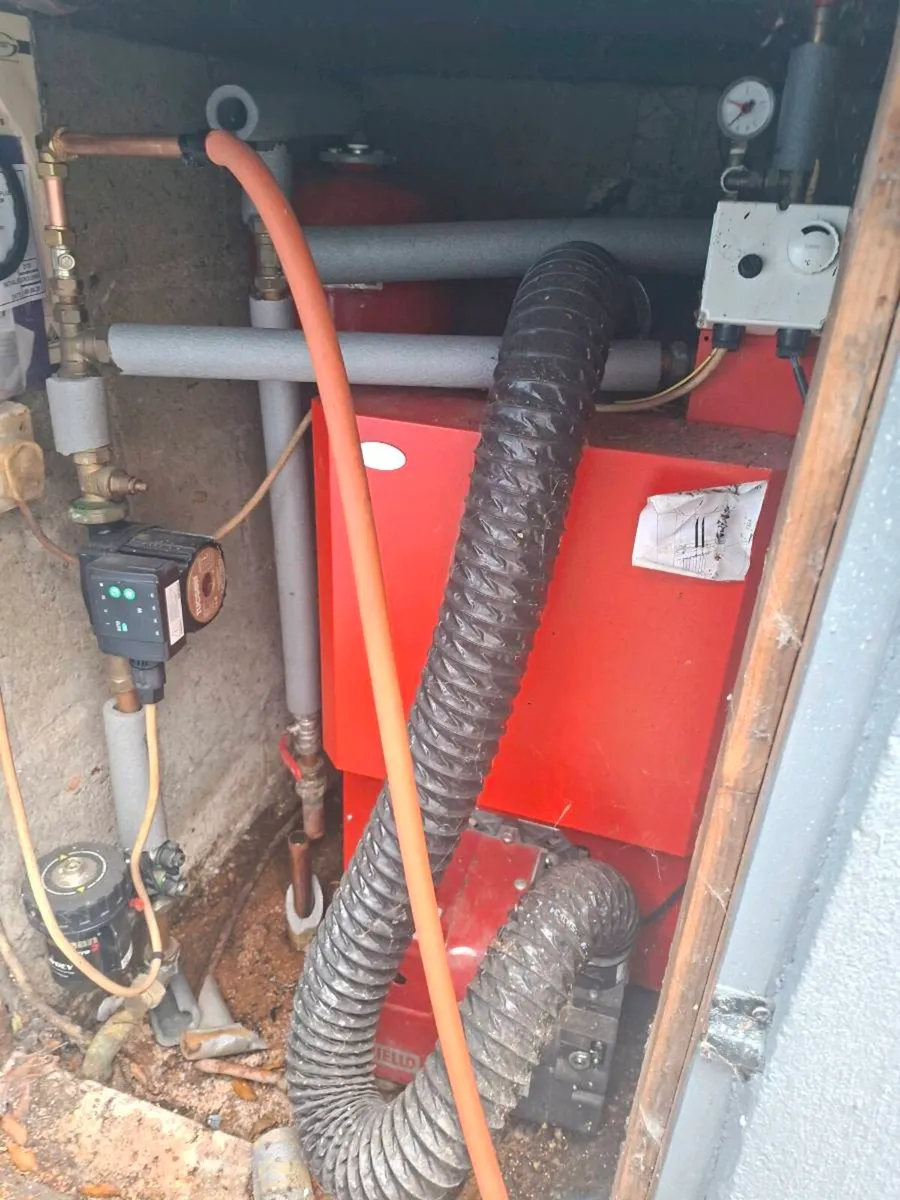 Oil boiler - Image 2