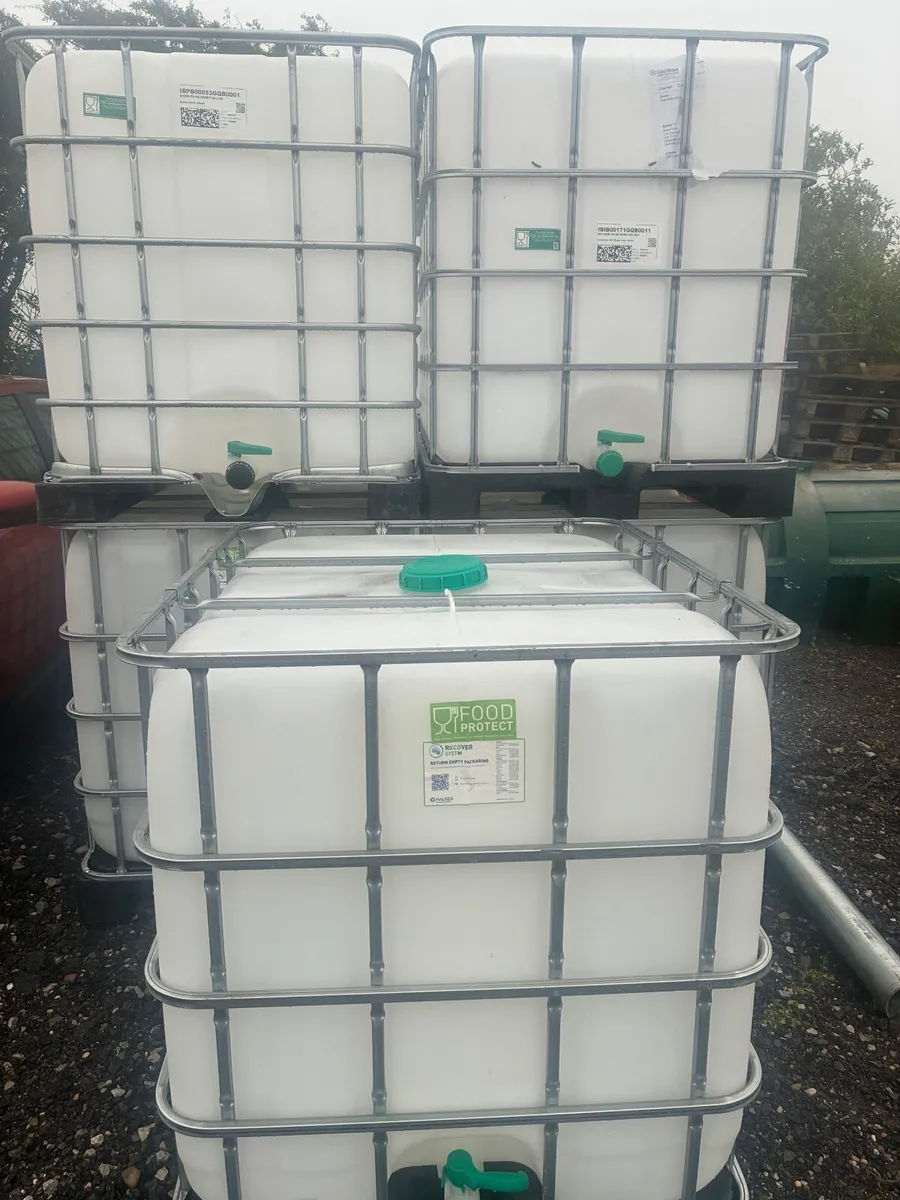 1000L IBC tanks - Image 1