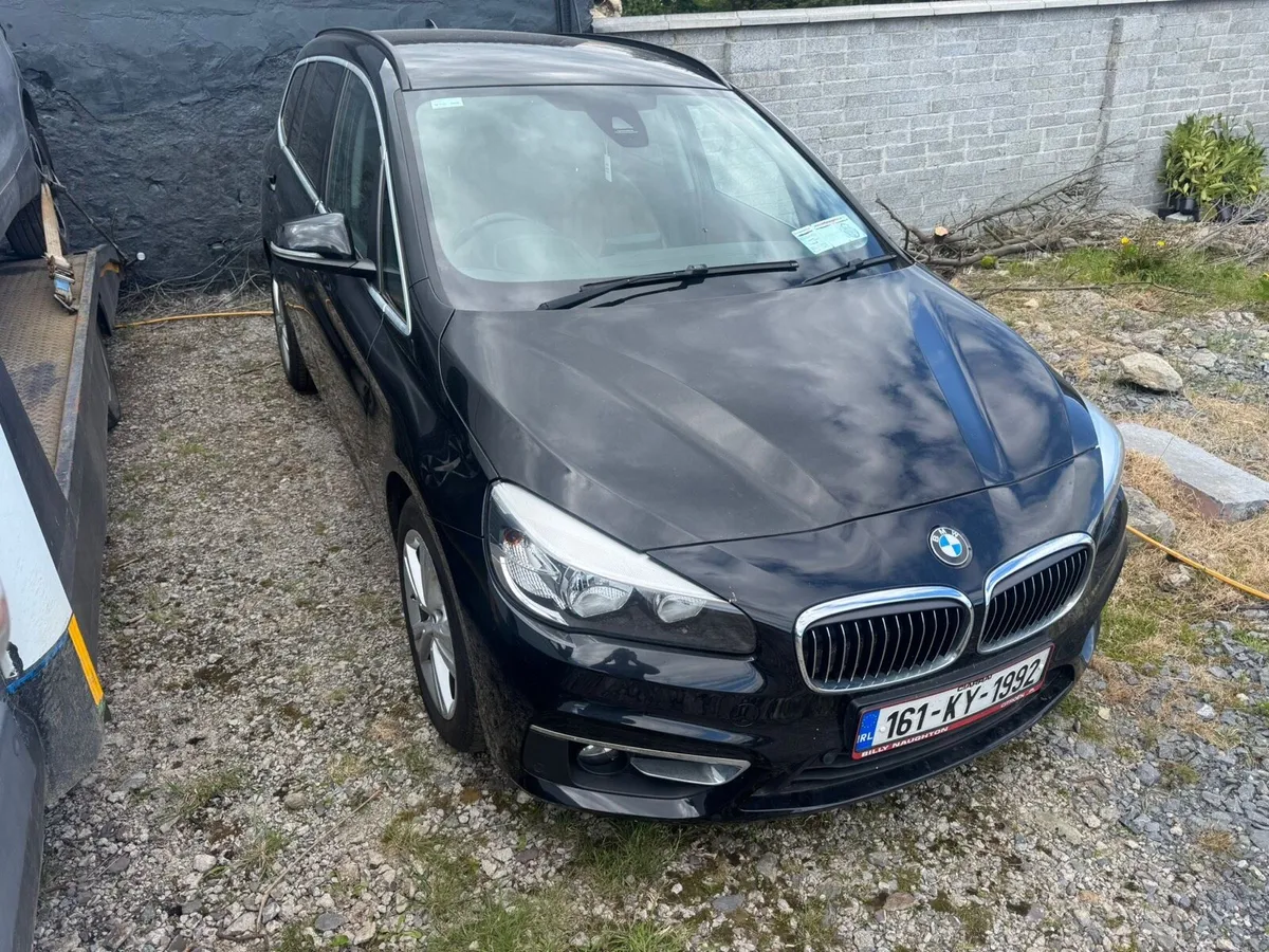 2016 bmw 7 seater low kms - Image 2