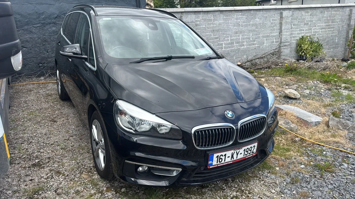 2016 bmw 7 seater low kms - Image 1