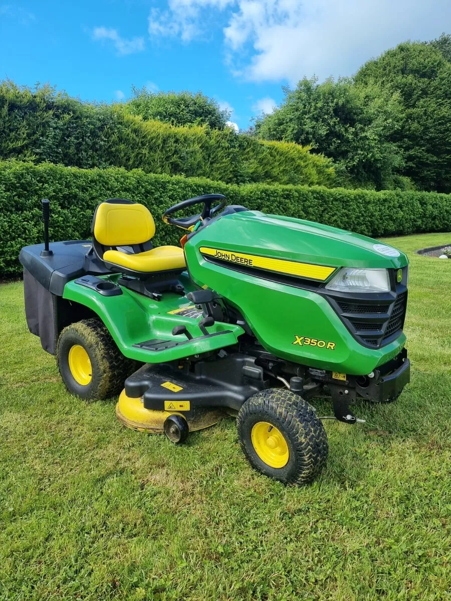 John Deere X350R Ride on mower/160 hours/One owner - Image 4