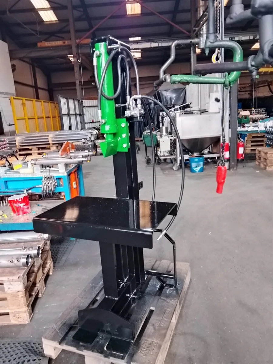 Log splitter - Image 4