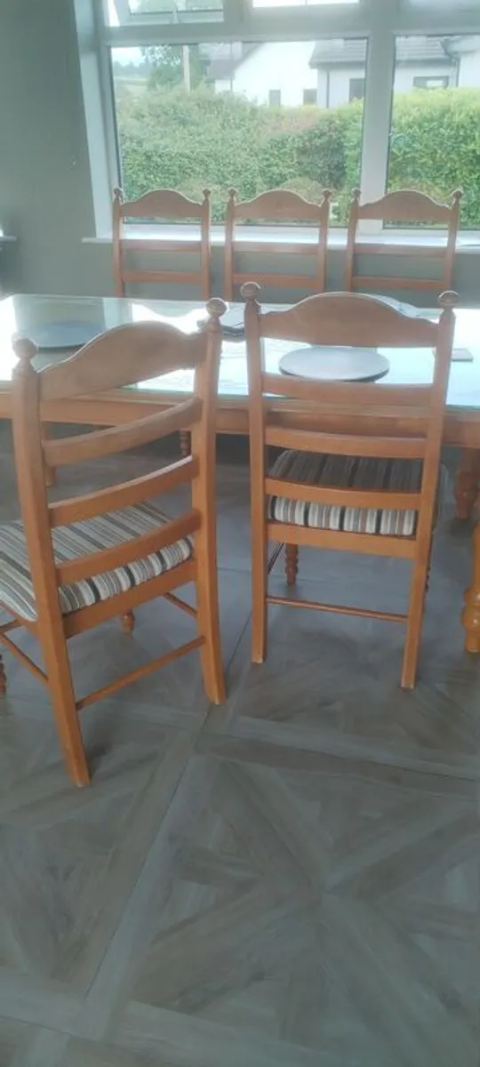 chairs - Image 3