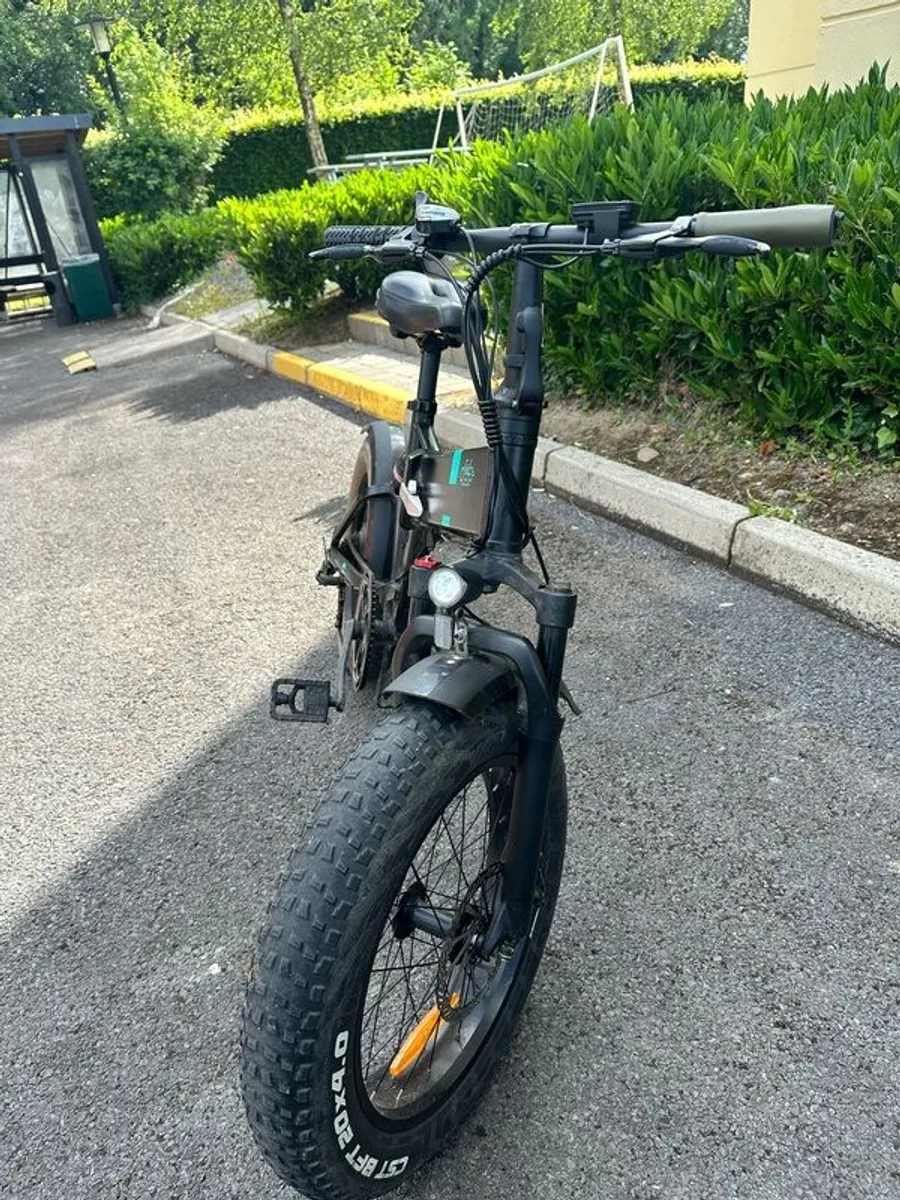 Fiido M21 48V250W Fat Tire Electric Bike, Very Good Condition, Ready to go - Image 4