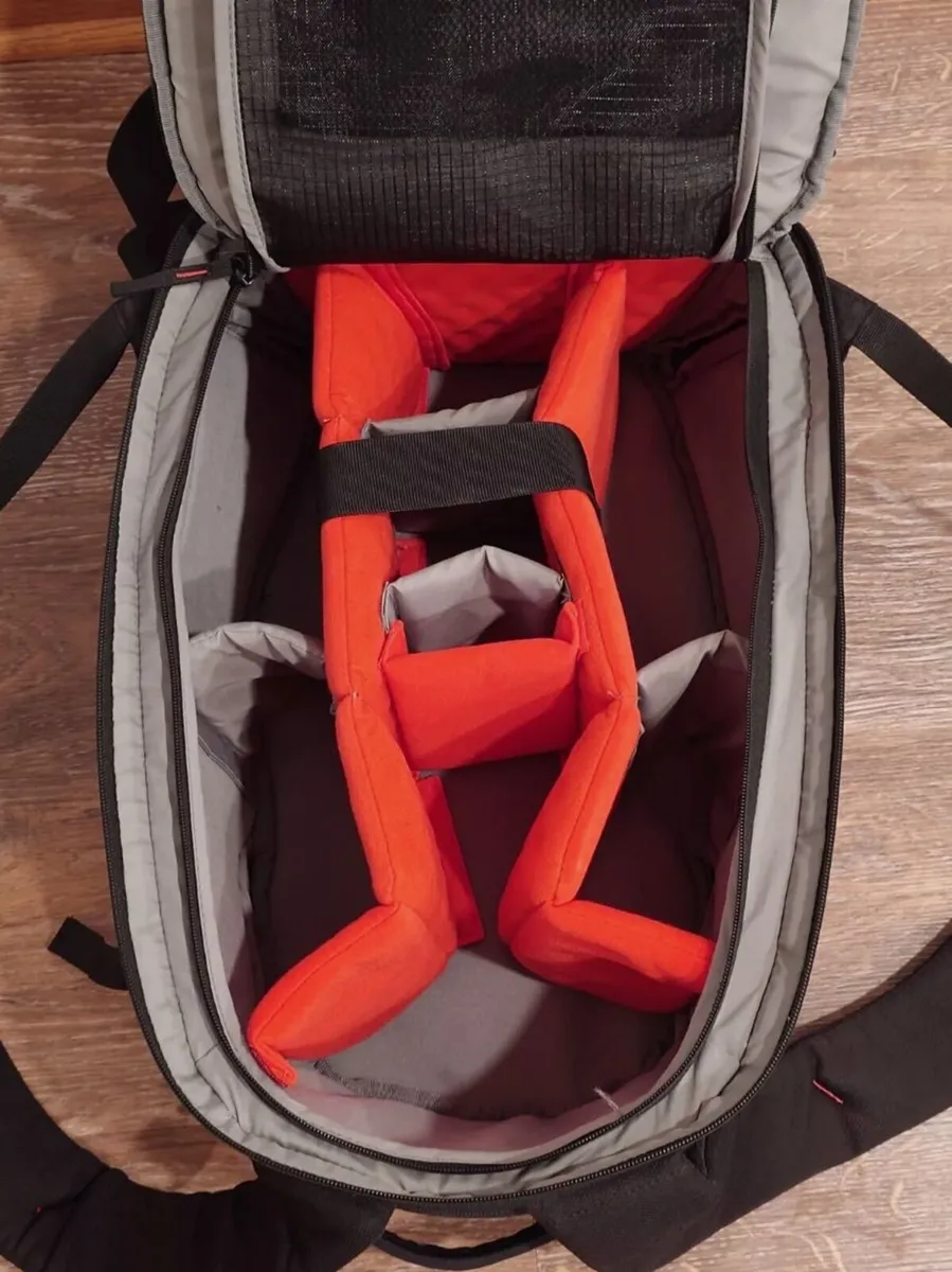 Manfrotto Pro Light Back Pack - Like a new - Image 1