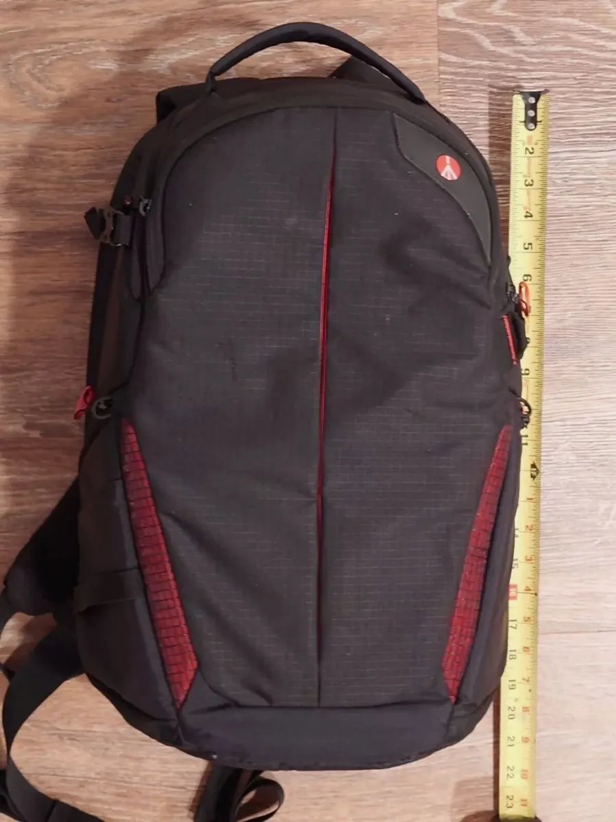 Manfrotto Pro Light Back Pack - Like a new - Image 4