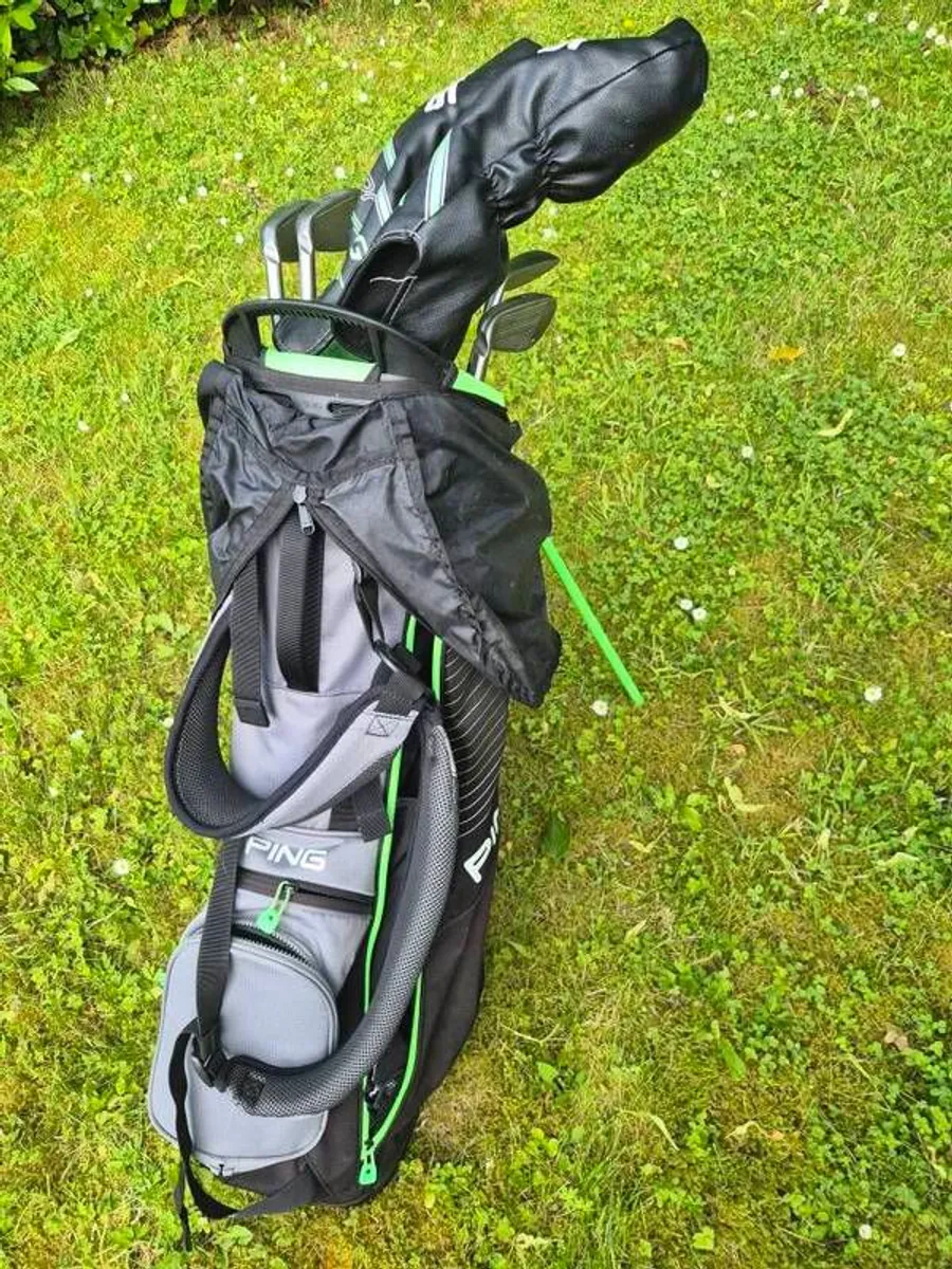 Ping Prodi G Junior Custom Set of 9 Clubs and Bag. In Excellent Condition - Image 1