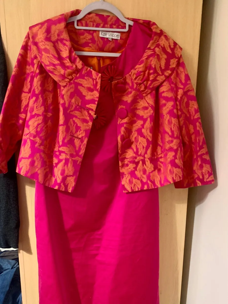 Ladies fashion - Image 1