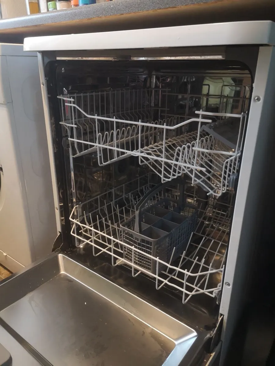 Bush dishwasher - Image 2
