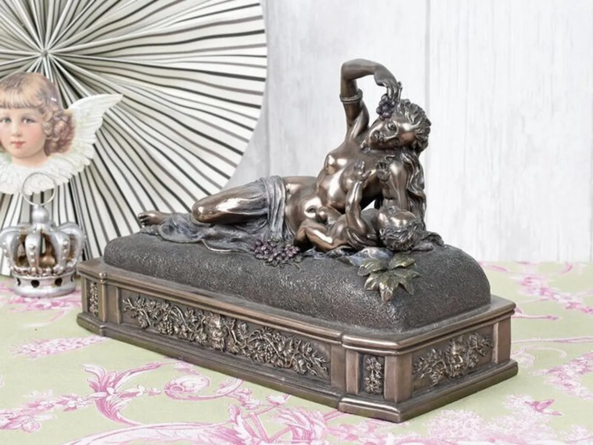 VENUS & CUPID SCULPTURE IN OLD MASTER STYLE ANTIQU - Image 3