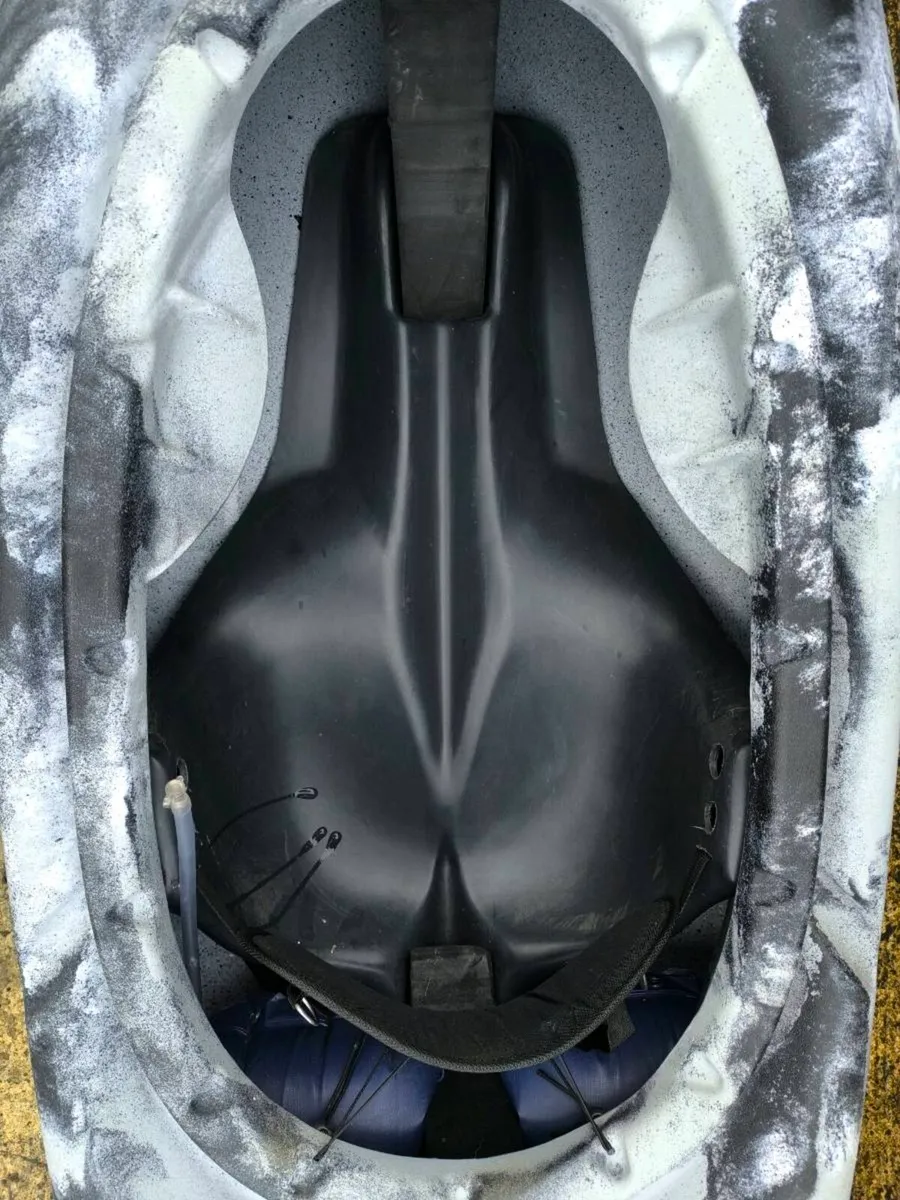 Sit in Kayak - Image 3