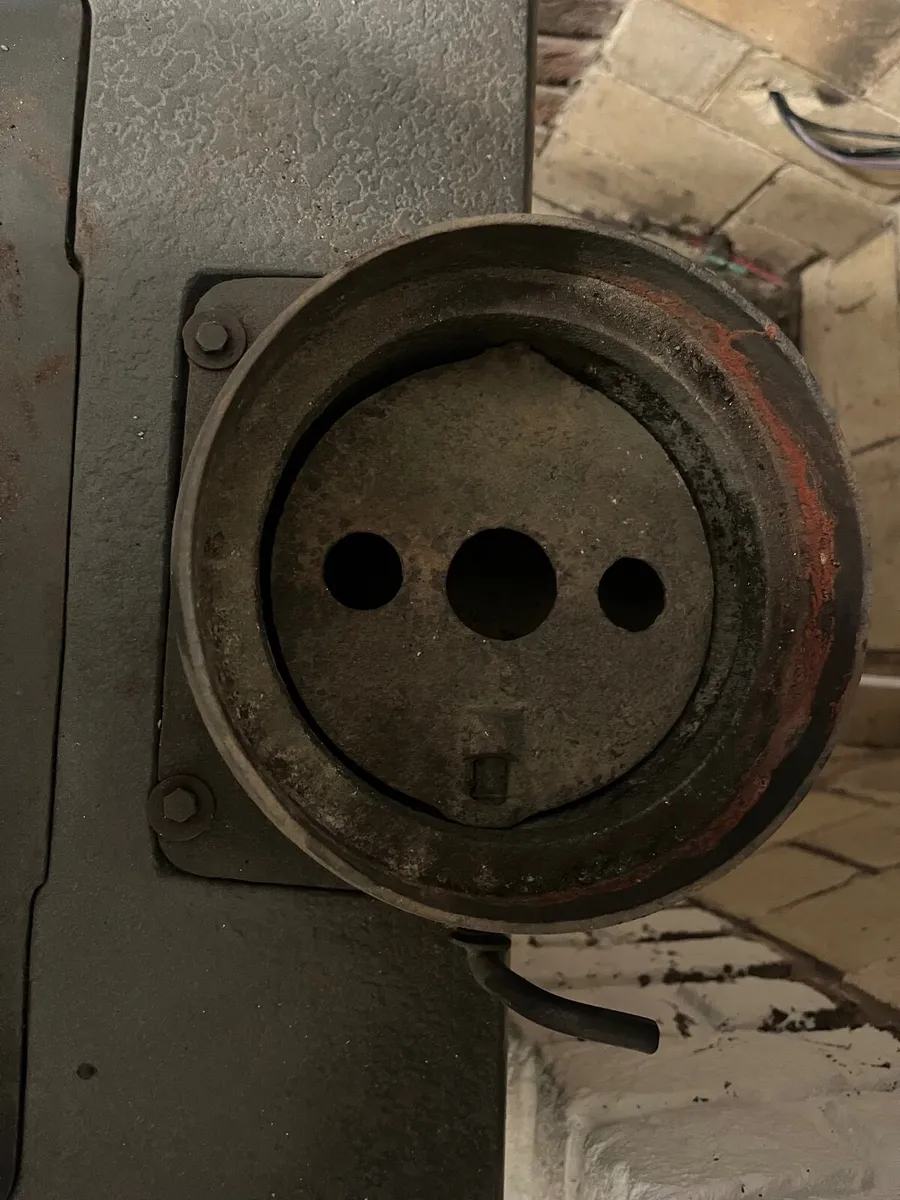 Stove - Image 4