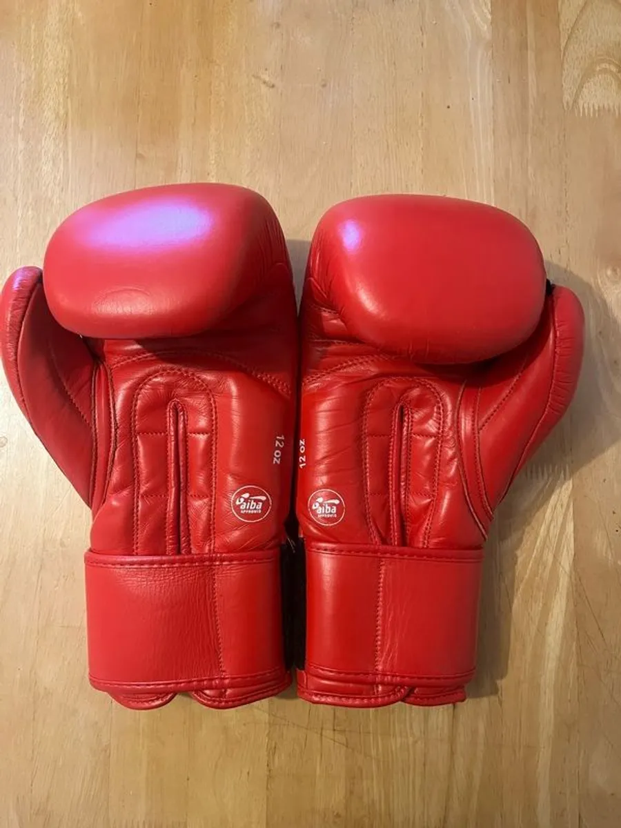 AIBA Approved Adidas Boxing Gloves - Image 2