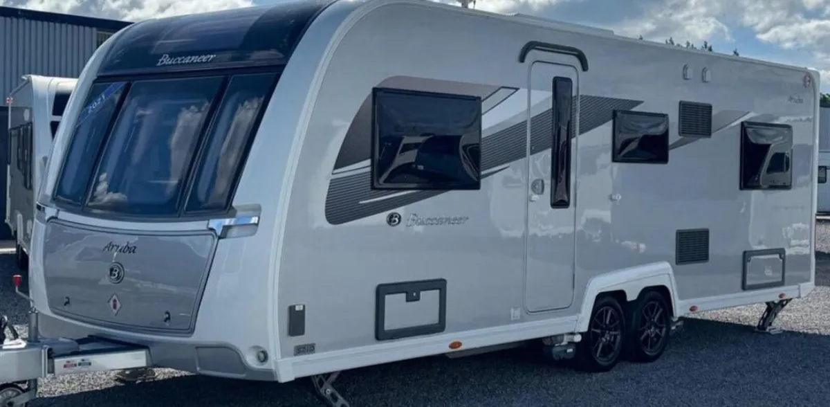 Bucaneer Aruba 6 berth caravan for sale - Image 1