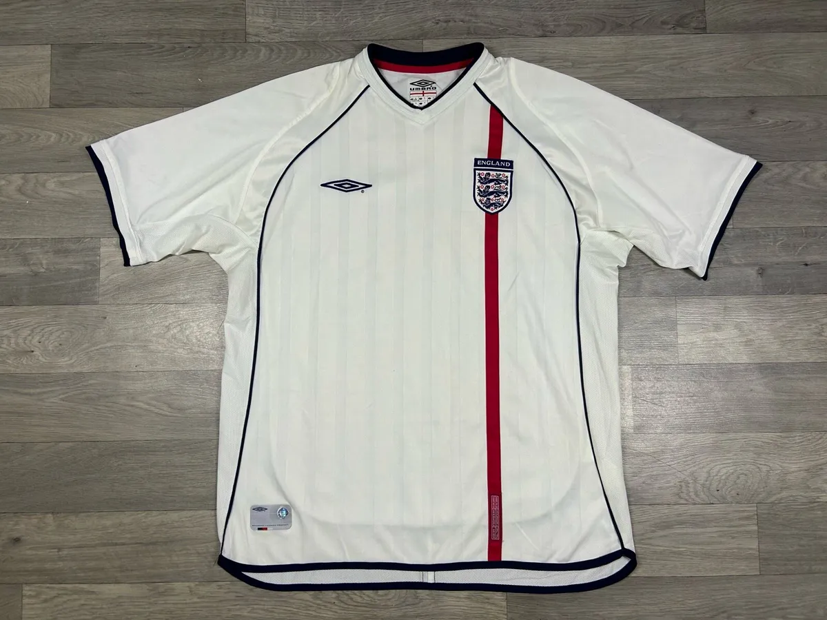 Vintage 2001 Umbro England Home Jersey Shirt XL - Image 1
