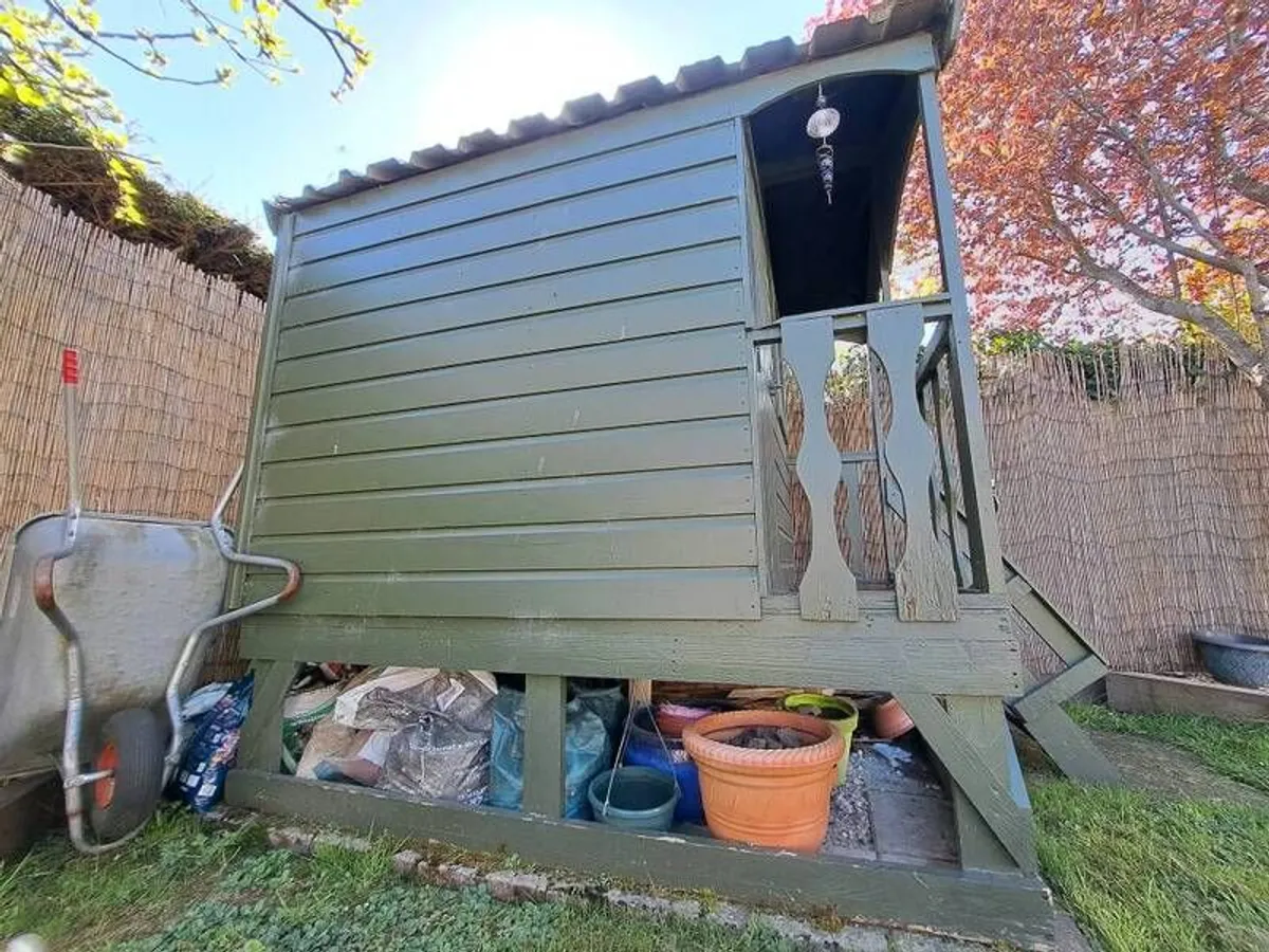 Playhouse - Image 4